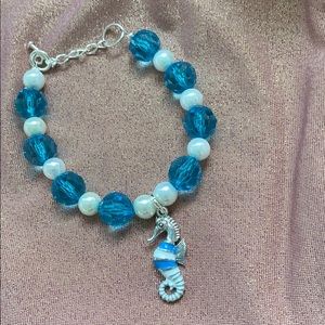 NWOT seahorse bracelet
